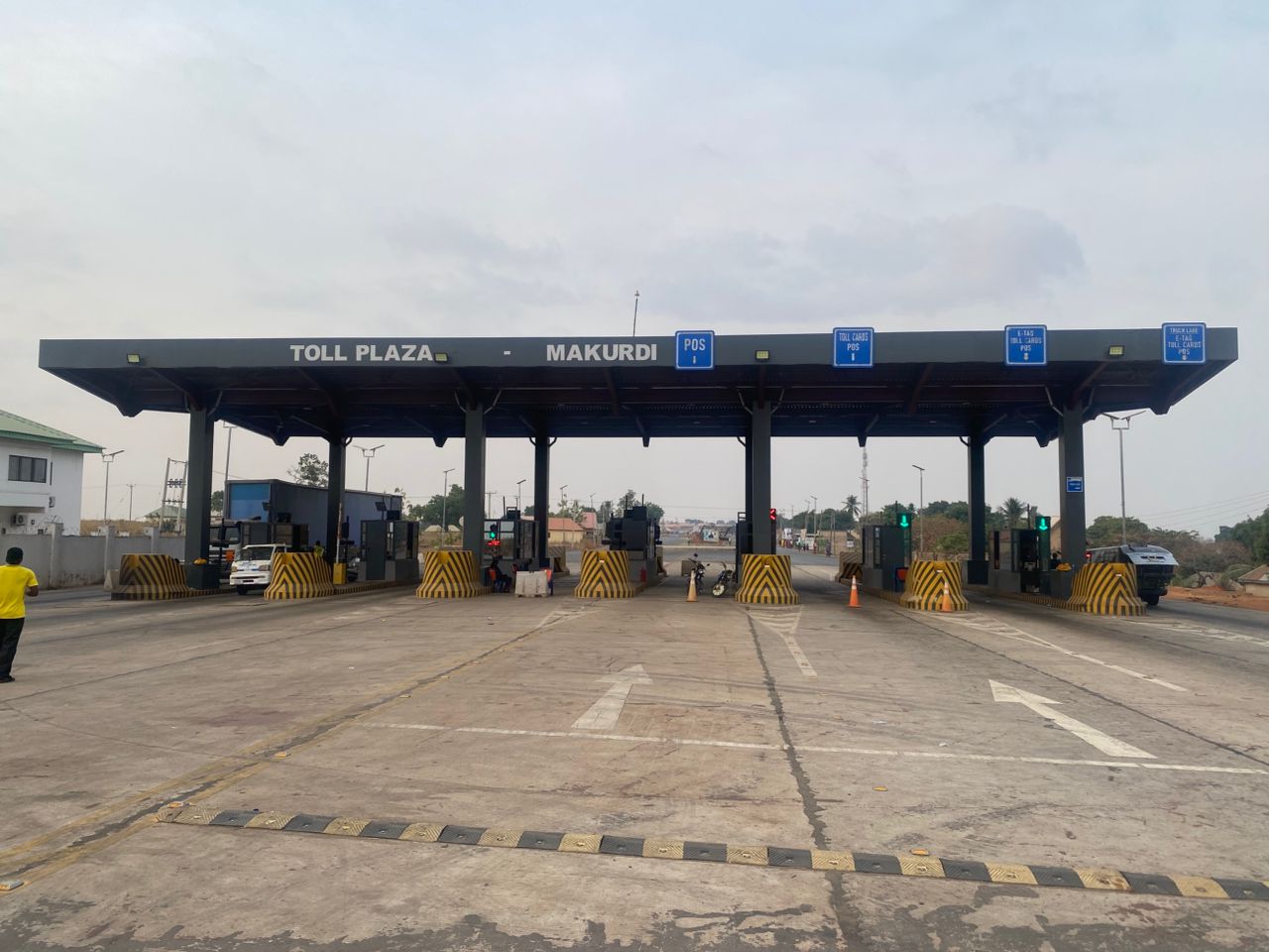 expressway toll gate