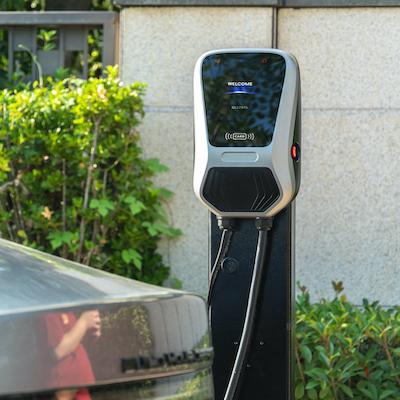 22kw 3 Phase 32a AC Ev Charger Type2 Electric Car Ev Charging Point With LCD