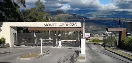 МОНТЕ-АБРУЦЦО в Эквадоре
